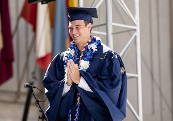 NFL top pick Fernando Mendoza surprises crowd at UC Berkeley Haas commencement