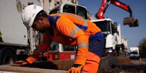 New study busts myth of the idle job seeker